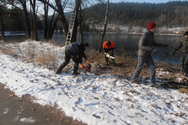 arbeitseinsatz-1-20130324-1100778044A849924D-7F3E-4D5F-B11E-F7A5056FCE1F.jpg
