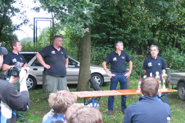 jugendfreundschaftsfischen-20130914-10592847743AC90599-D8D7-6D5C-603D-BAA43D600E1F.jpg