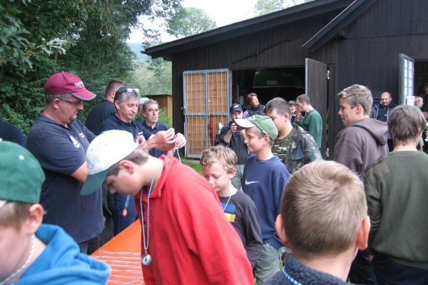 jugendfreundschaftsfischen-20130914-149576817669F9C5FD-148E-720A-2915-2EECA294D116.jpg