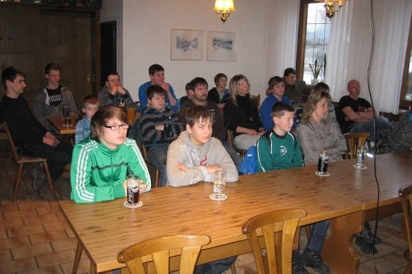 jugendversammlung-2-20130218-1993749275246CB0AE-FE16-B6AD-07FD-A1731EC4F53A.jpg