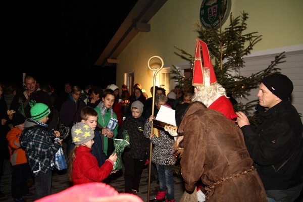 weihnachtsfeier-20141208-1131758653BA324FFE-4256-4C4D-EF33-4DE5B12DB326.jpg