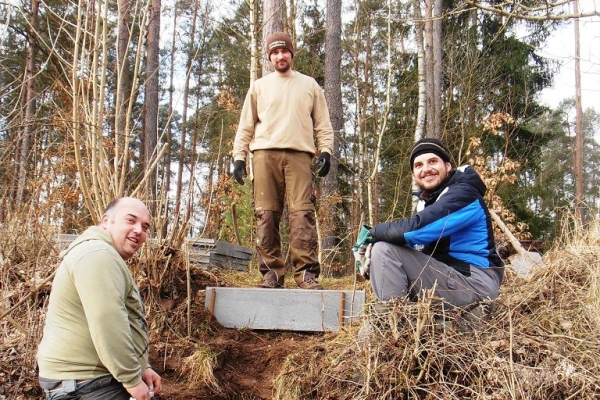 2-arbeitseinsatz-20150328-1184657994857FFC95-5B8B-F6E3-6047-E1A317ED3137.jpg