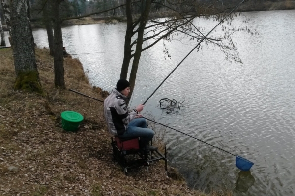 gruppenstunde-20150323-1194008018150817DD-A8C6-C3DB-28C9-58AE86AA3EC2.jpg
