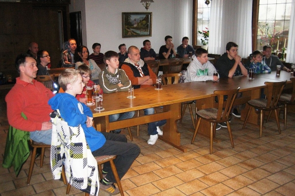 jugendversammlung-20150314-146253754674C2614A-B8D7-6724-E514-565149889720.jpg