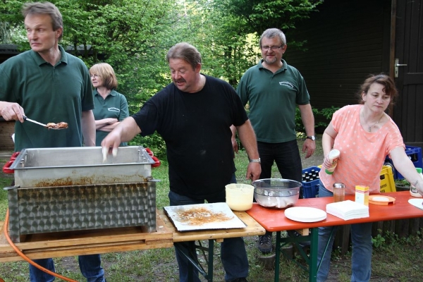 monatsversammlung-mai-20150510-1031344594B7A9B2CA-D4BE-EC95-B7E7-FB4D1EE67271.jpg