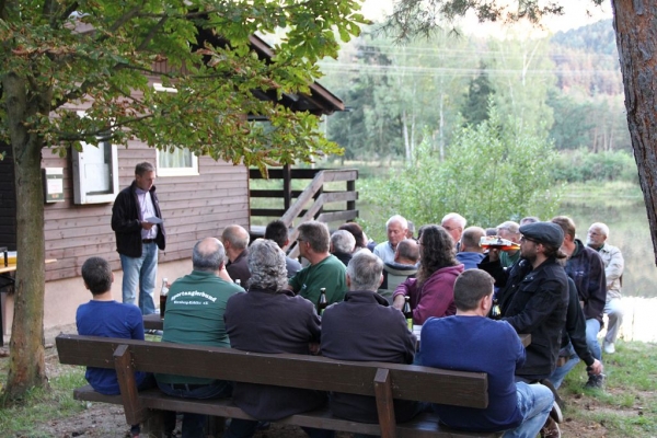 monatsversammlung-september-20150912-108612648848AFA01E-2237-6A07-05D8-75FAFE2570D8.jpg