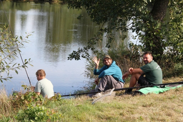 gruppenstunde-20160925-119655671307214E16-691C-D4FB-CB35-13EC2D4077C3.jpg