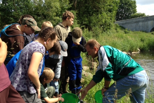 jugendzeltlager-20120619-1342835408A5F17EDE-9E71-74ED-F68D-102E67E9E69A.jpg